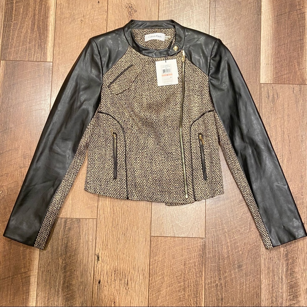 Calvin Klein - Black and Gold, Women’s Jacket, Size 2